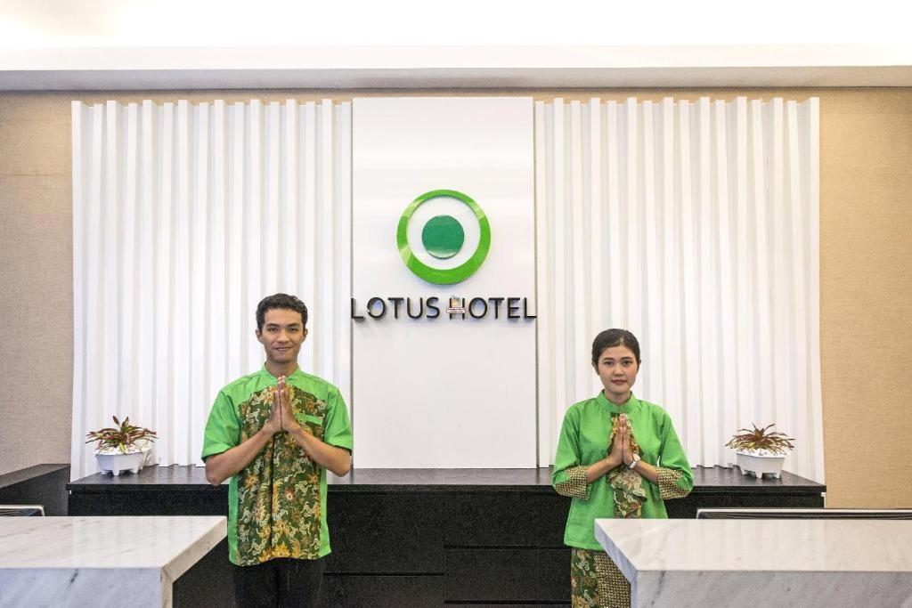 Lotus Hotel Subang Exteriör bild